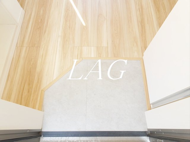 玄関　玄関です。