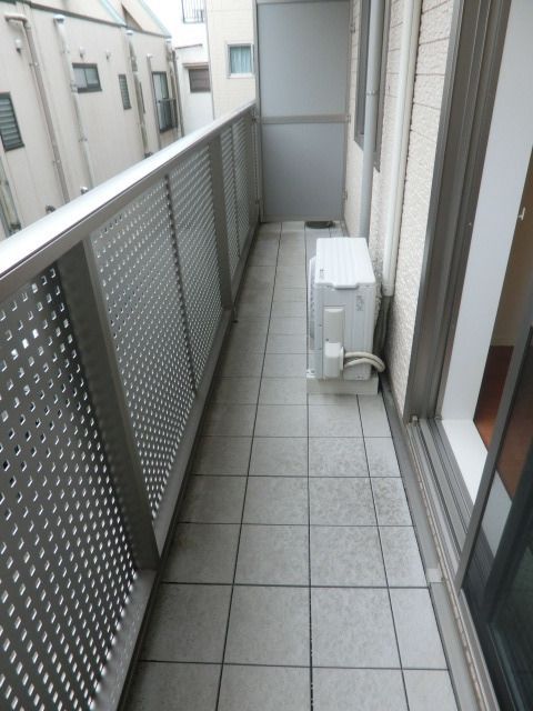 バルコニー　バルコニー