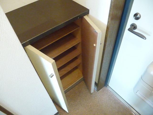 玄関　玄関＆靴入れ