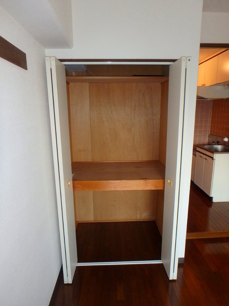 収納　クローゼット