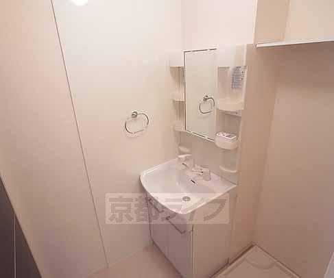 洗面設備　便利なシャンプードレッサー。