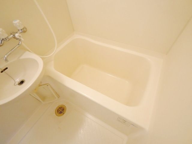 バス・シャワールーム　★浴槽です★