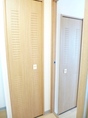 収納　※別室参考写真です。