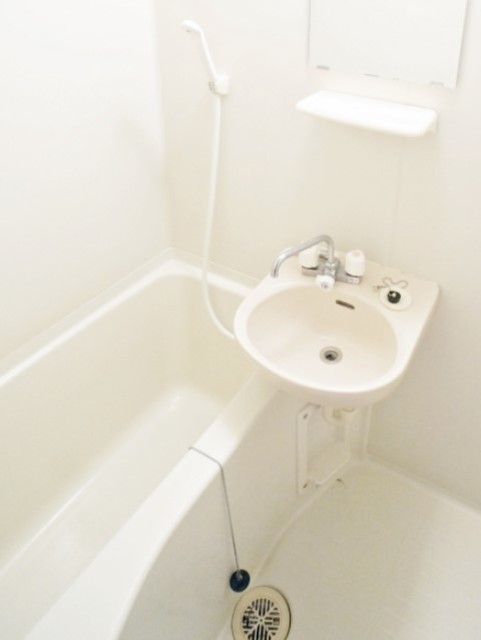 バス・シャワールーム　バスルーム