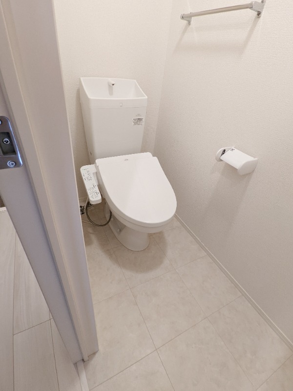 トイレ　図面と現状に相違がある場合には現状を優先