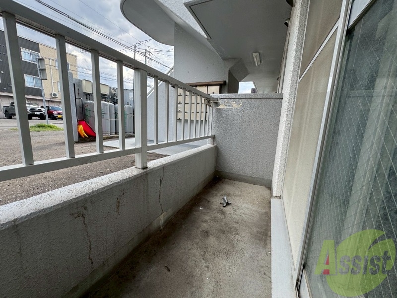 バルコニー　バルコニーが付いていますので一息ついてみてはいかがですか。