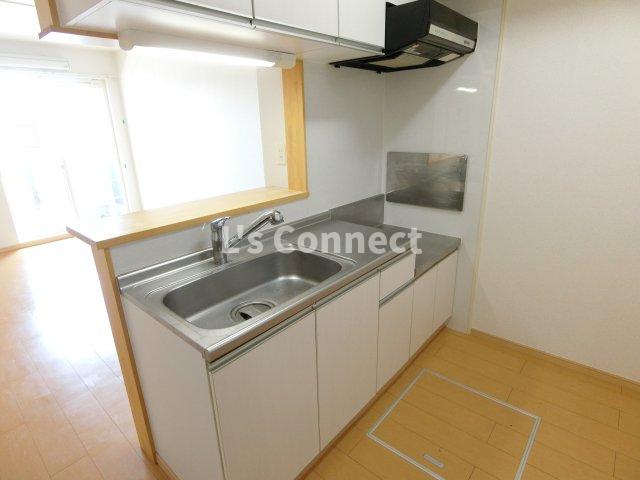 キッチン　２口ガスコンロ設置可能な対面キッチンです。