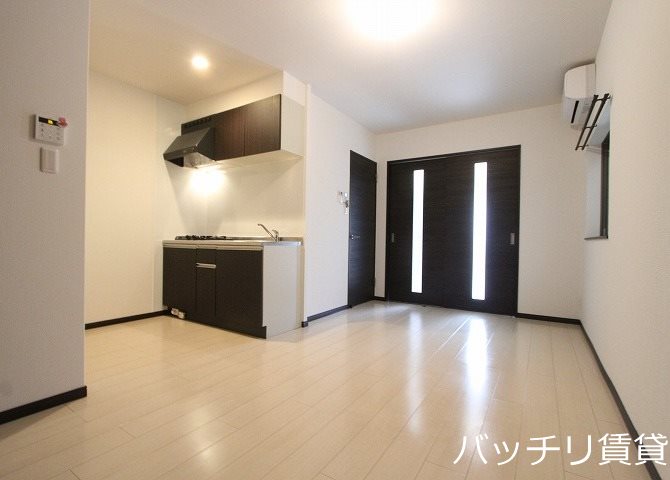 居室・リビング　※同型タイプの為現状優先