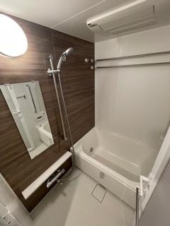 バス・シャワールーム　※別部屋参考写真