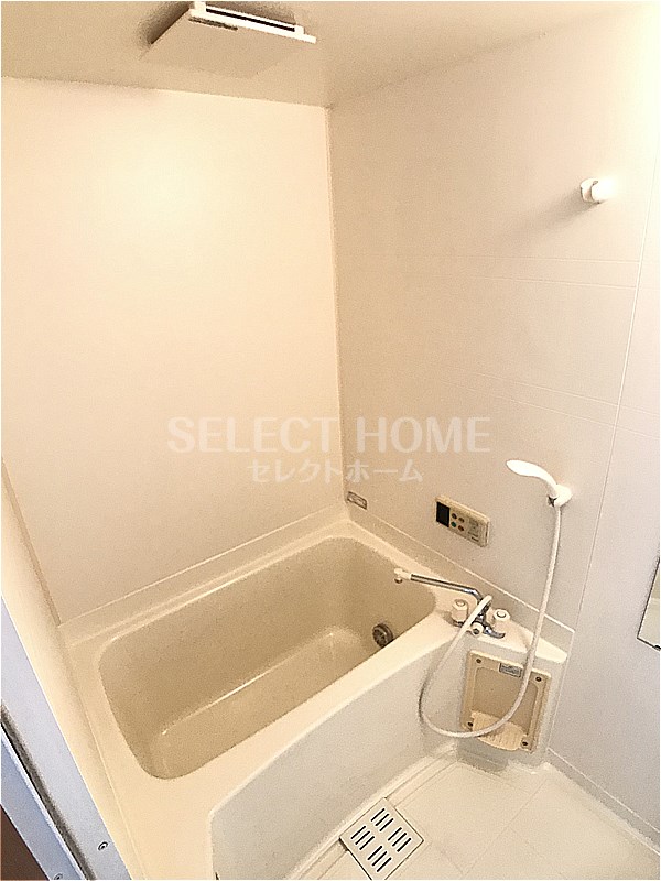 バス・シャワールーム　日々の疲れを癒すお風呂付です