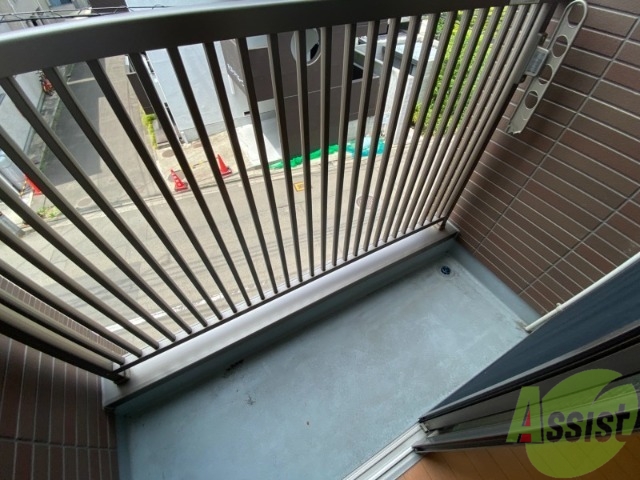 バルコニー　バルコニーがあるので洗濯物は外に干せそうですね～