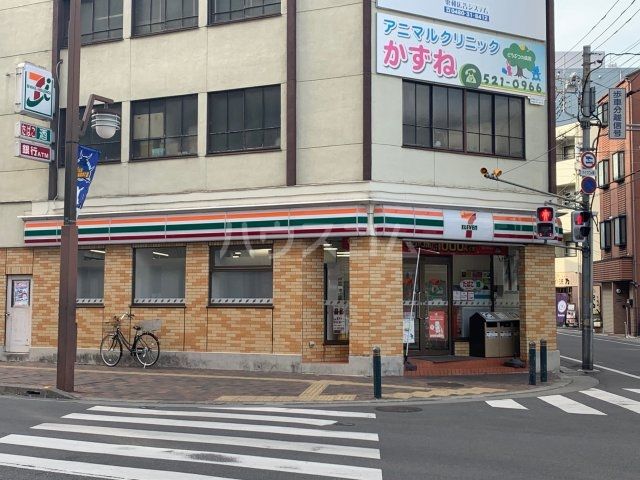 コンビニ　セブンイレブン 熊谷駅東通り店（コンビニ）まで575m