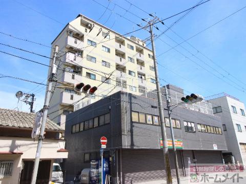 建物外観　外観写真（昼）