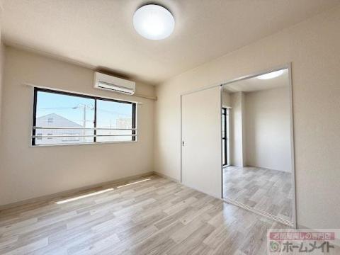 居室・リビング　洋室