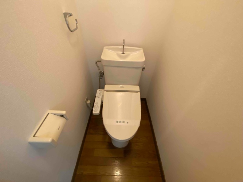 トイレ　別号室イメージ