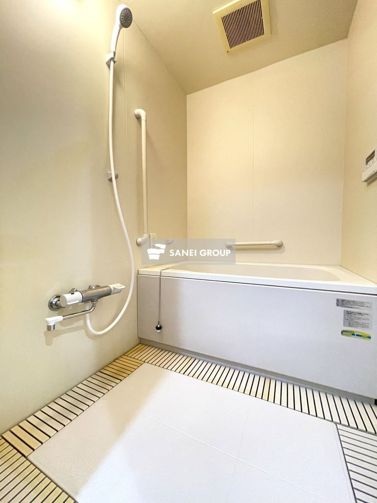 バス・シャワールーム　同仕様