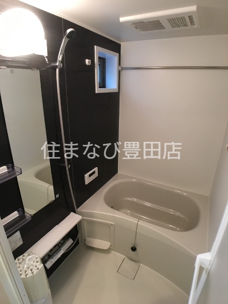 バス・シャワールーム　同型別部屋写真