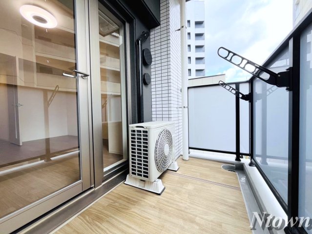 バルコニー　開放的で明るい空間を演出してくれるバルコニーです