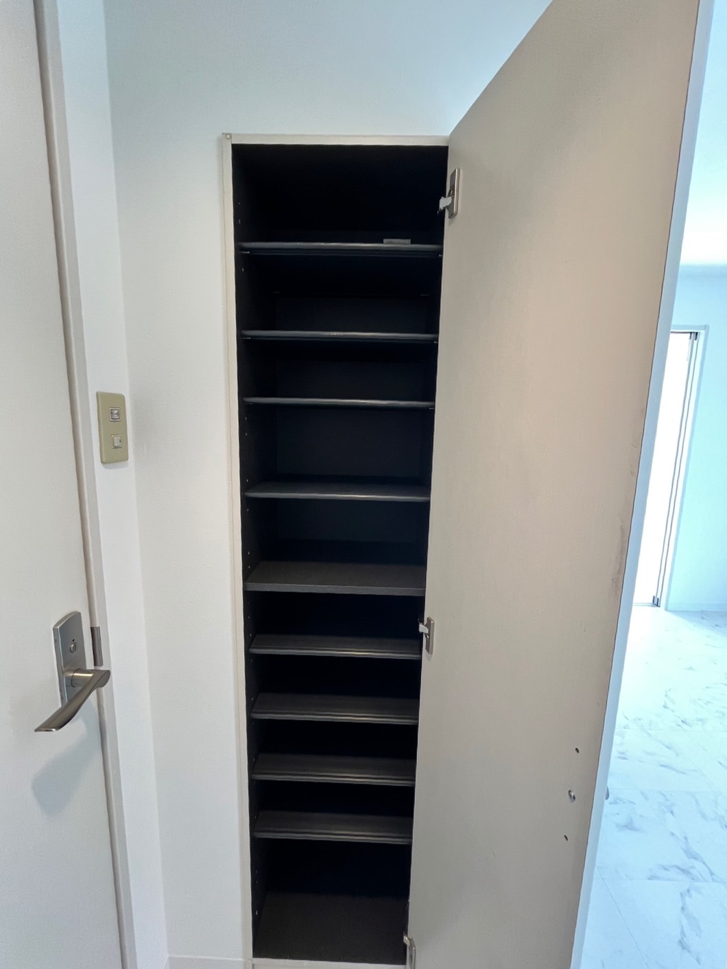 玄関　※他号室写真使用