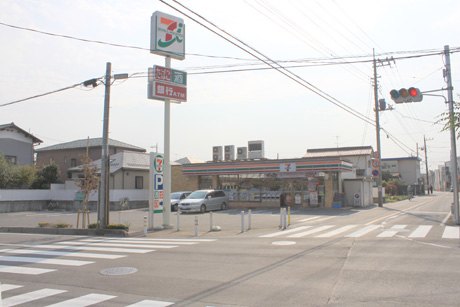 コンビニ　セブン‐イレブン さいたま土呂２丁目店（コンビニ）まで244m