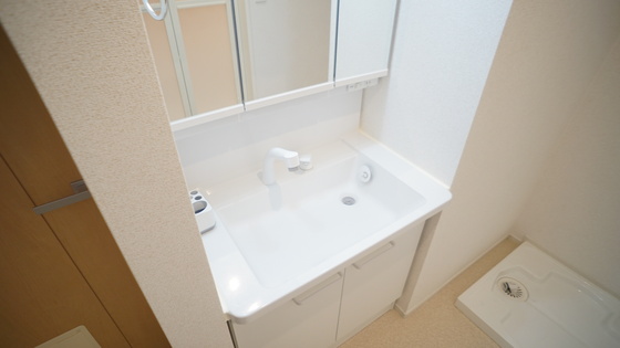 洗面設備　洗髪洗面化粧台