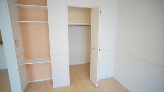収納　ウォークインクローゼット