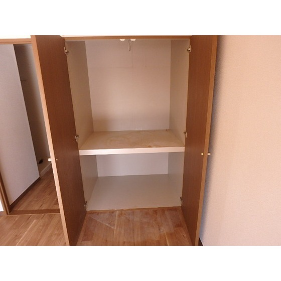 収納　上下で収納可能です。