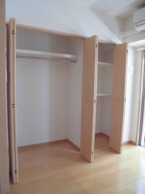 収納　クローゼット／物入