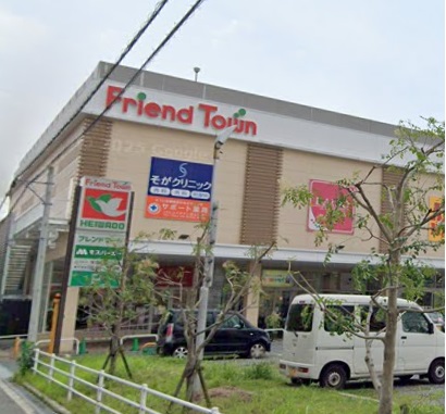 スーパー　DAISO フレンドタウン深江橋店（スーパー）まで135m