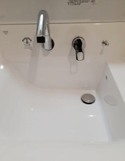 洗面設備　同仕様参考写真