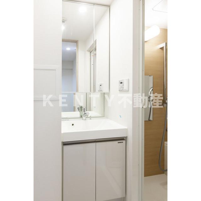 洗面設備　忙しい朝には欠かせない洗面所です