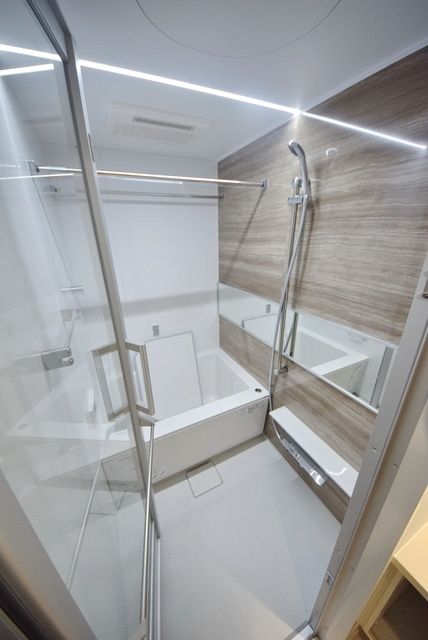 バス・シャワールーム　★お問い合わせはタウンハウジングまで★