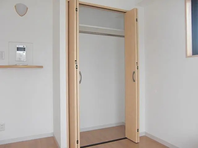 収納　※他のお部屋のお写真です。