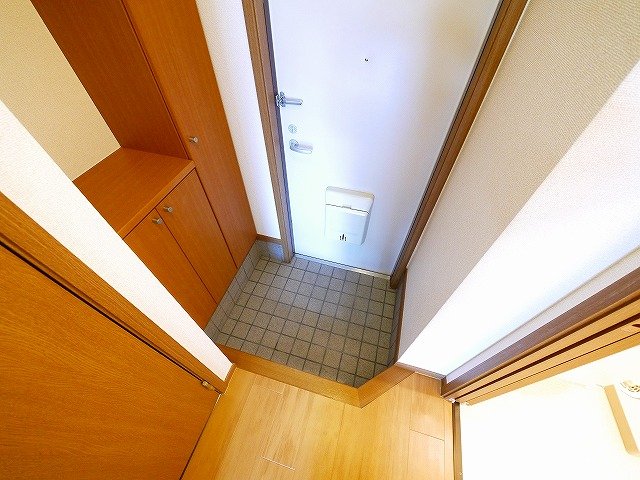 玄関　明るい玄関です