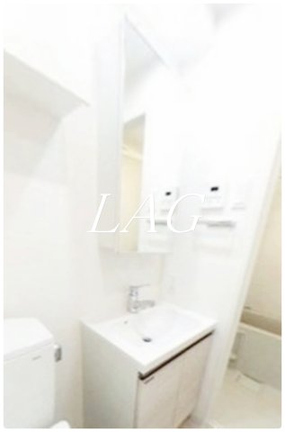 洗面設備　独立洗面台です。