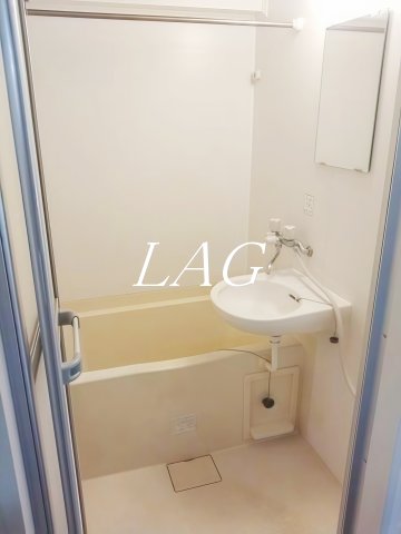 バス・シャワールーム　お風呂です。