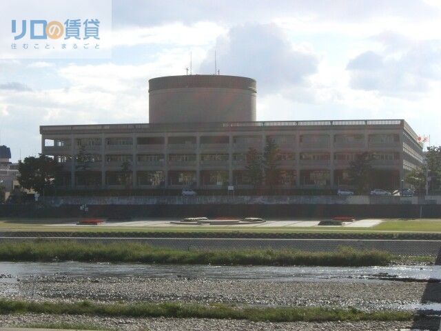 役所　宝塚市役所（役所）まで1220m