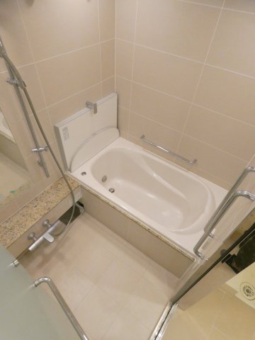バス・シャワールーム　バス※別部屋参考写真