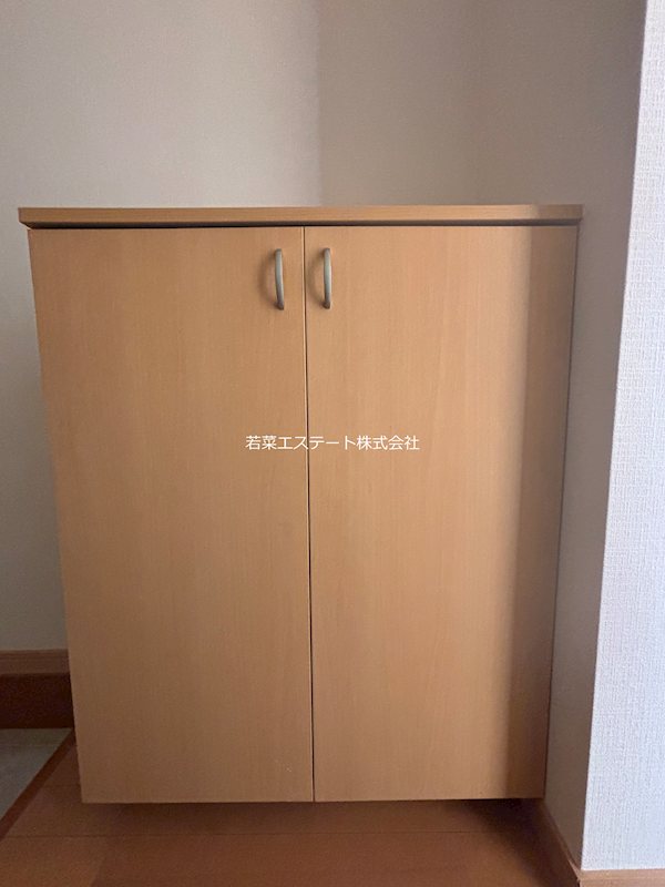 収納　シューズボックス