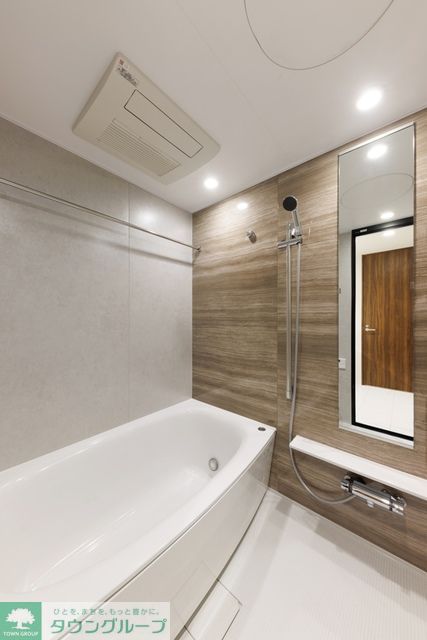 バス・シャワールーム　※写真は同タイプ住戸です。