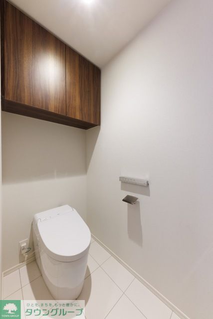 トイレ　※写真は同タイプ住戸です。