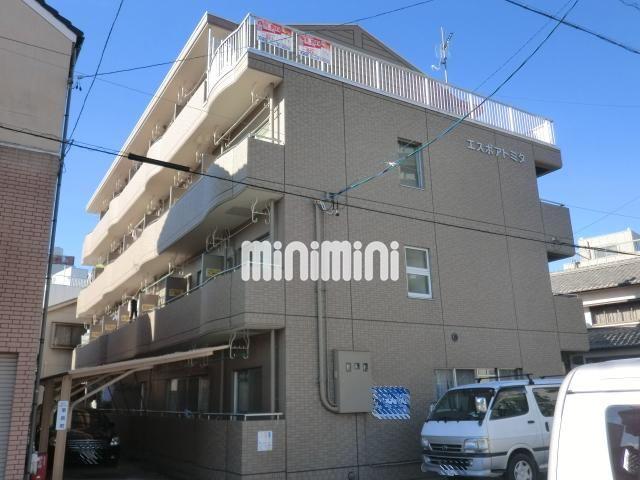 建物外観　外壁もタイル張りです。