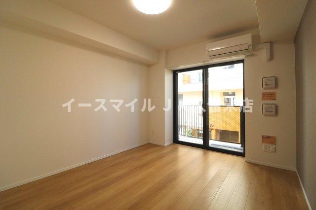居室・リビング　ゆったりとした居間です