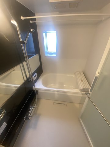 バス・シャワールーム　※別部屋のお写真です※