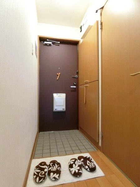 玄関　図面と現状に相違がある場合には現状を優先