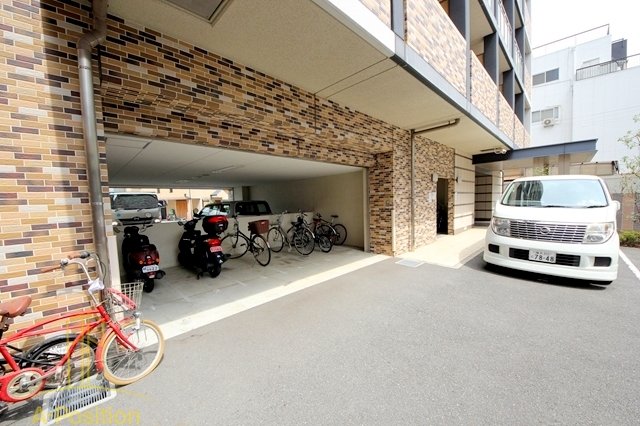 駐車場　アスヴェル梅田WEST