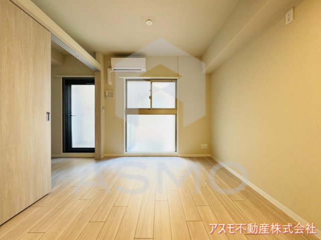 居室・リビング　同マンション別部屋　参考写真