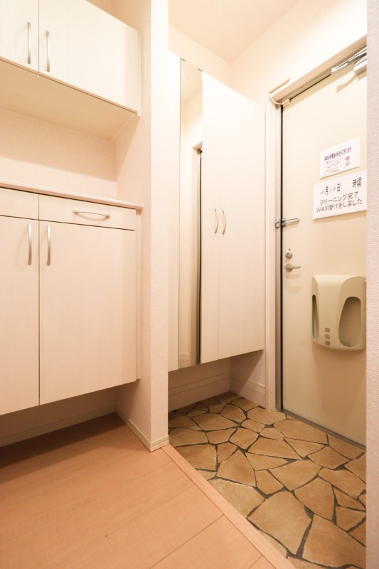 玄関　図面と現状に相違がある場合には現状を優先
