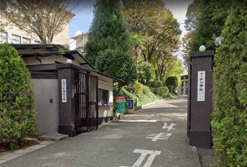 高校・高専　私立ルーテル学院高校（高校・高専）まで1364m