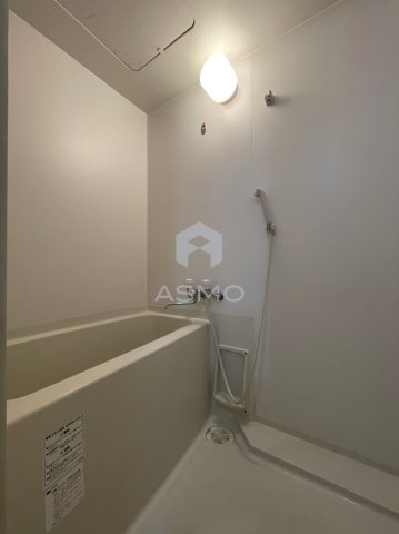 バス・シャワールーム　同マンション別部屋参考写真